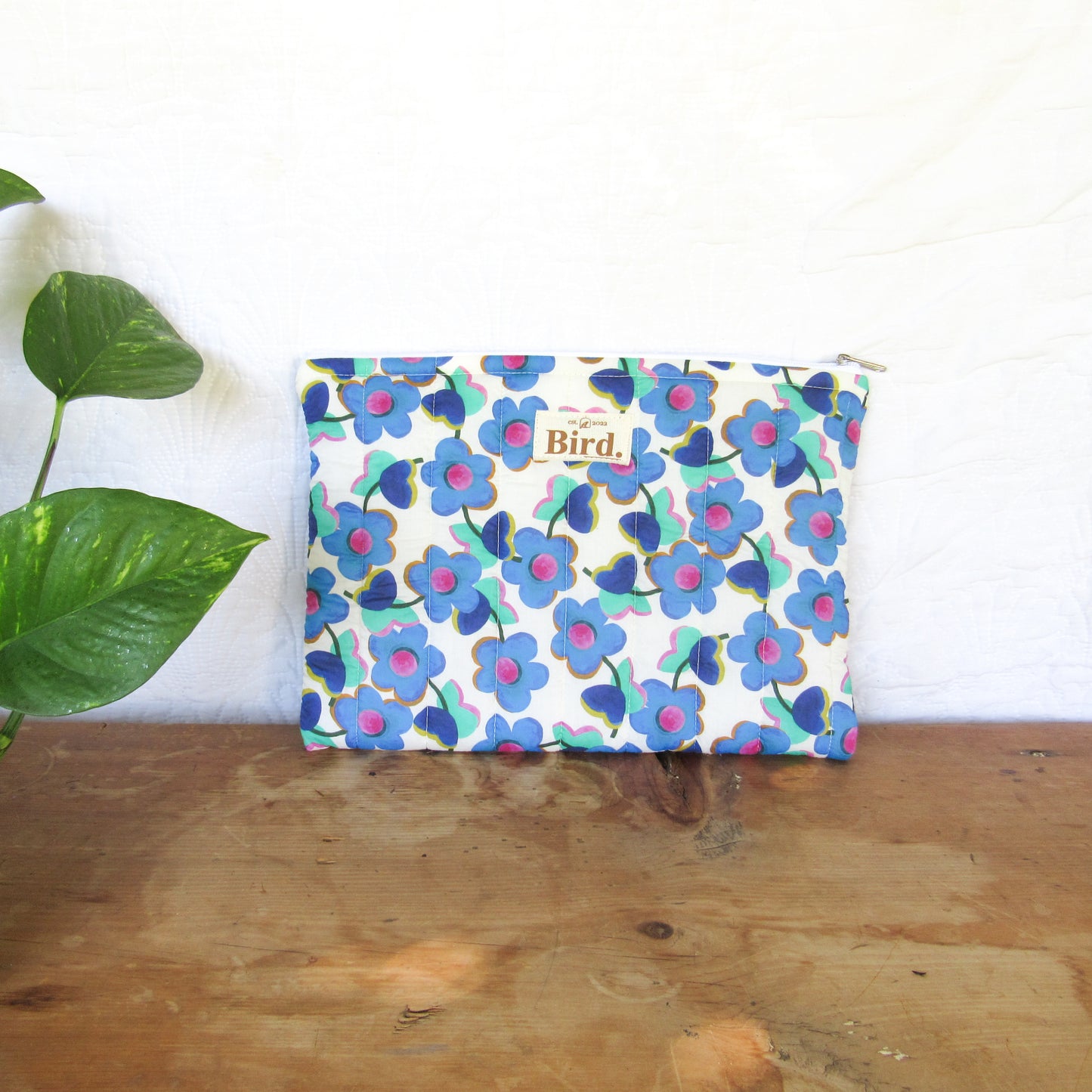 Bella zipper pouch