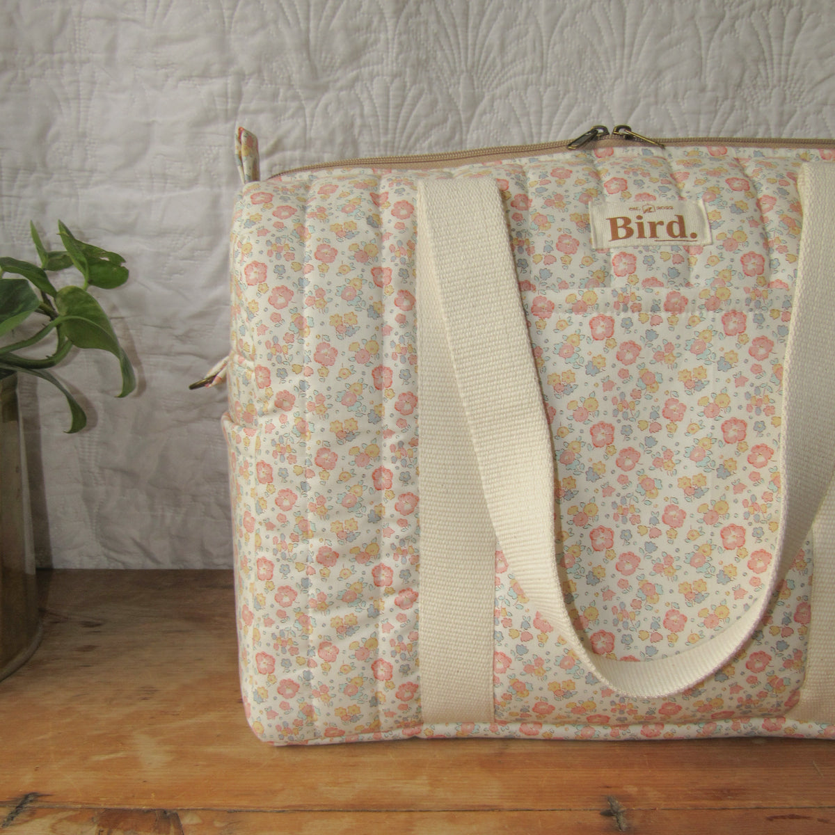 Coastal flowers quilted duffelbag