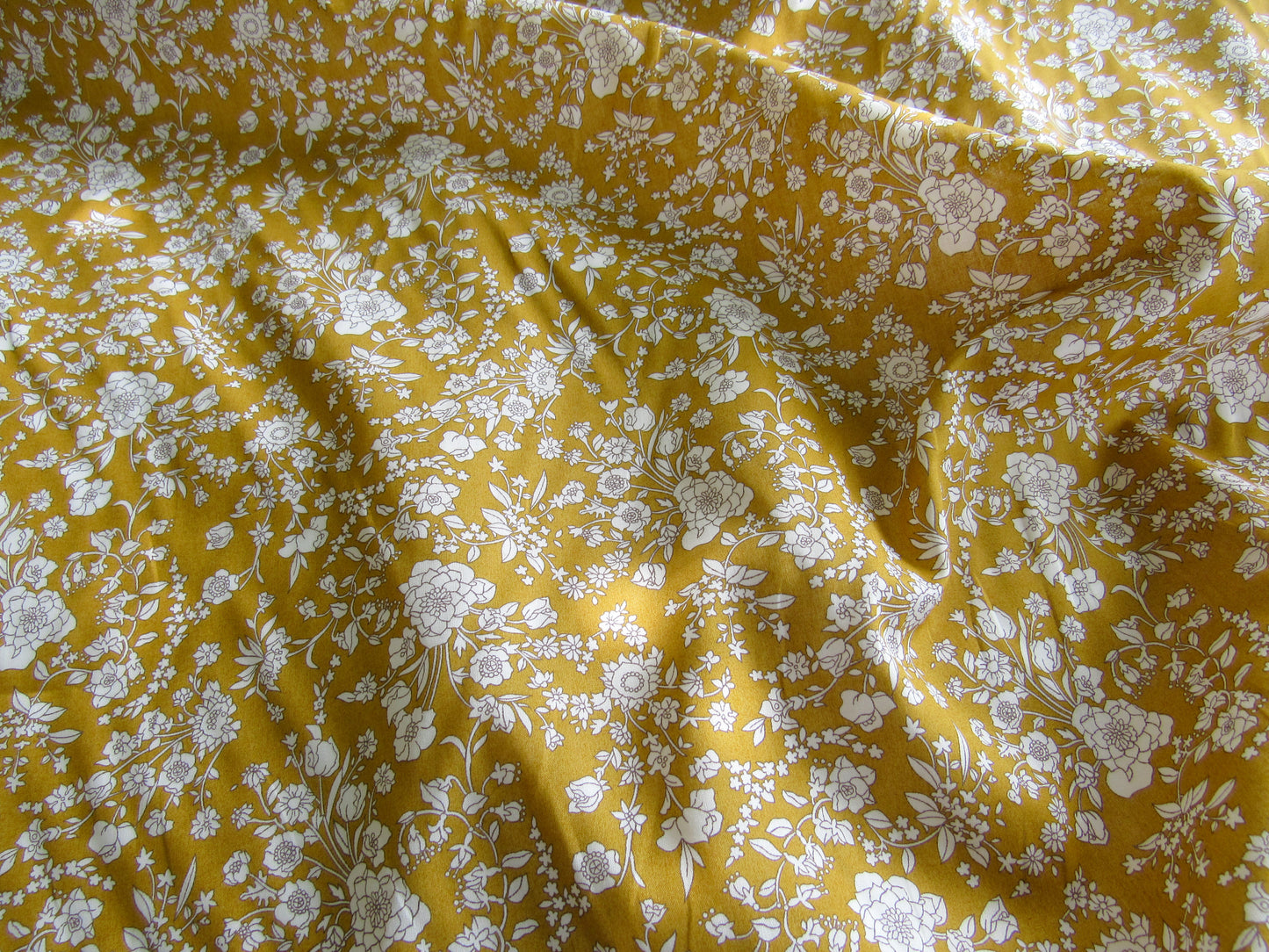 Pick-a-fabric tote bag