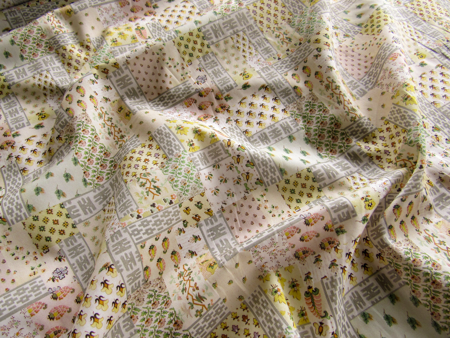 Pick-a-fabric tote bag