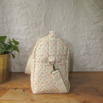 Allie quilted duffelbag