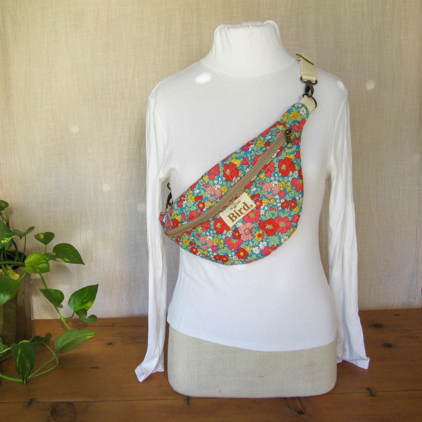 Dorothy moonbag