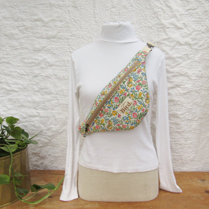 Beatrice moonbag